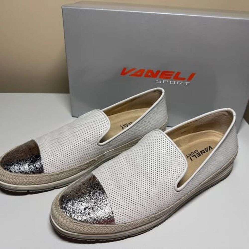 Vaneli Sport White Espadrille Slip-On Shoes 9N